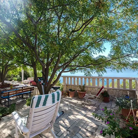 Apartment Zdenka Omis